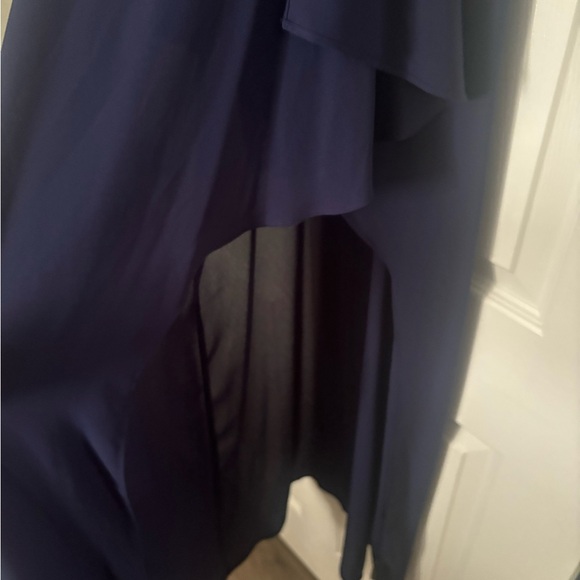 Nwt express ruffle maxi dress with slit sz 4 - Picture 4 of 4